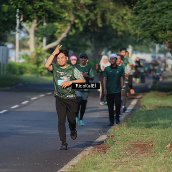 Runner Photo 6017909