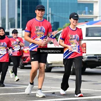 Runner Photo 6017910