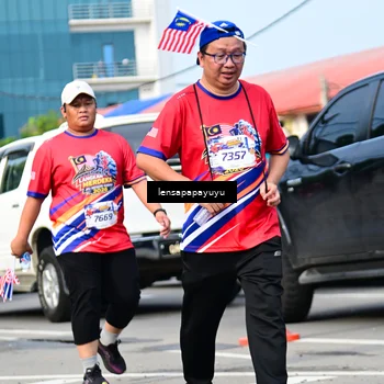 Runner Photo 6017919