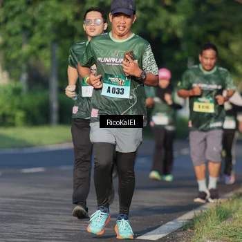 Runner Photo 6017928