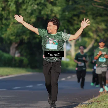 Runner Photo 6017933
