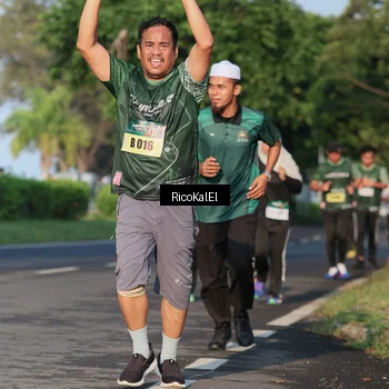Runner Photo 6017941