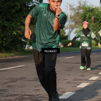 Runner Photo 6017946