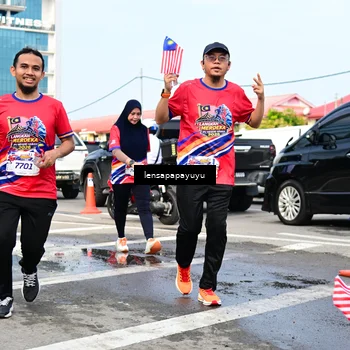 Runner Photo 6017969