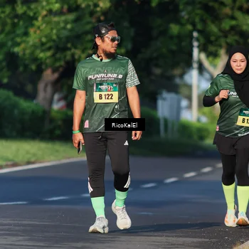 Runner Photo 6017982
