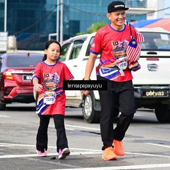 Runner Photo 6017987