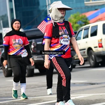 Runner Photo 6018009