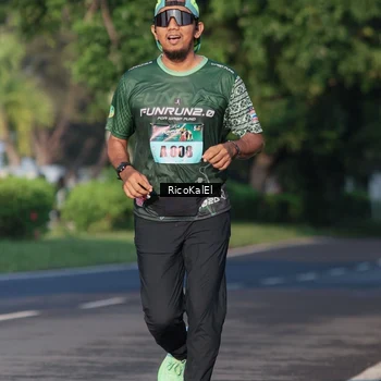 Runner Photo 6018015