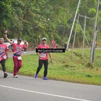 Runner Photo 6018024