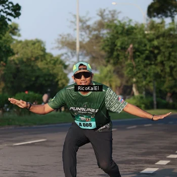 Runner Photo 6018027