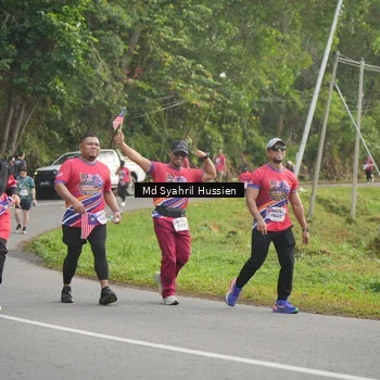 Runner Photo 6018034