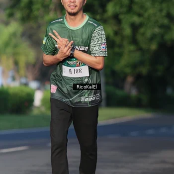 Runner Photo 6018037