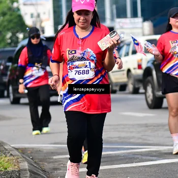 Runner Photo 6018046