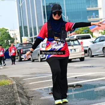 Runner Photo 6018060