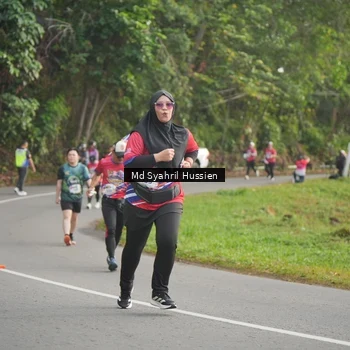 Runner Photo 6018063
