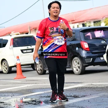 Runner Photo 6018066