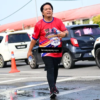 Runner Photo 6018073