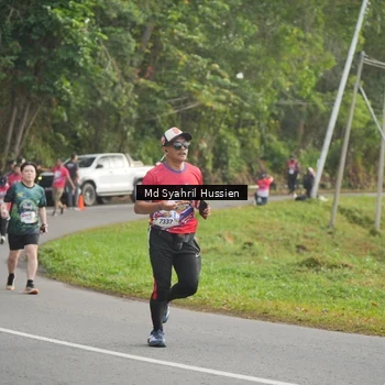 Runner Photo 6018075