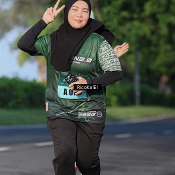 Runner Photo 6018076