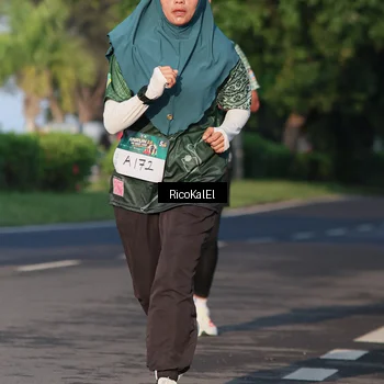 Runner Photo 6018087