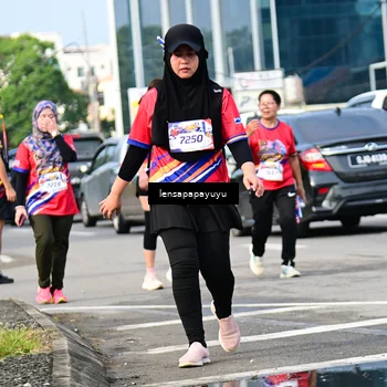 Runner Photo 6018091