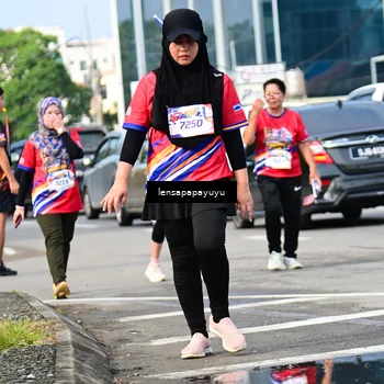 Runner Photo 6018095