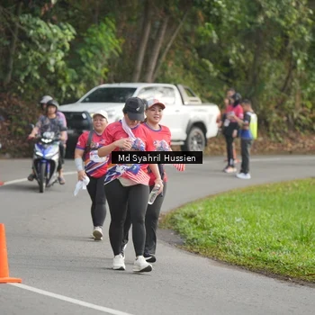 Runner Photo 6018107
