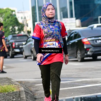 Runner Photo 6018111