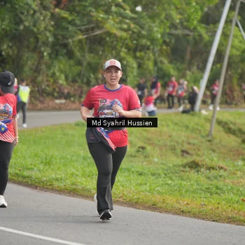 Runner Photo 6018124