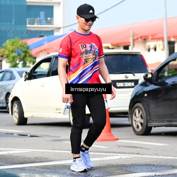 Runner Photo 6018140
