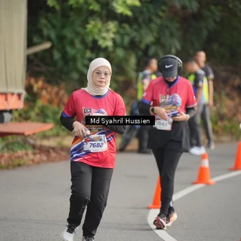 Runner Photo 6018148