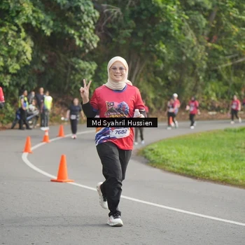 Runner Photo 6018156