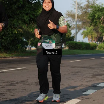 Runner Photo 6018160