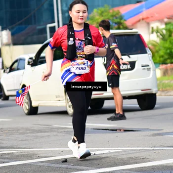 Runner Photo 6018162