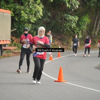 Runner Photo 6018181