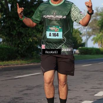 Runner Photo 6018182