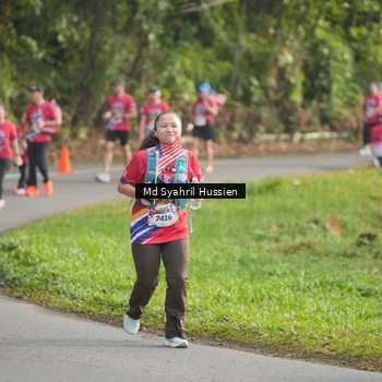Runner Photo 6018198