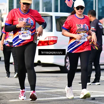 Runner Photo 6018216