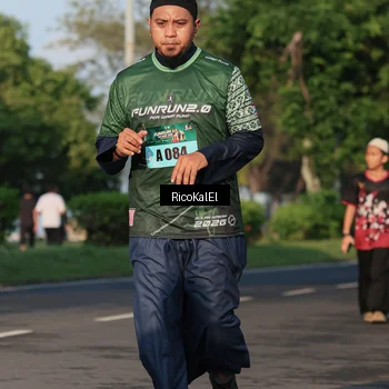 Runner Photo 6018218