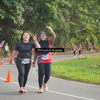 Runner Photo 6018223