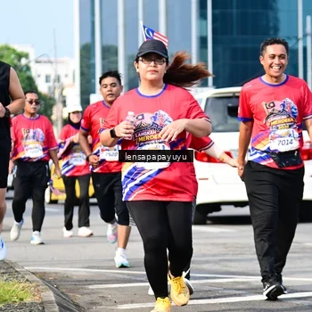 Runner Photo 6018227