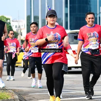 Runner Photo 6018231