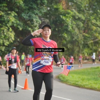 Runner Photo 6018240