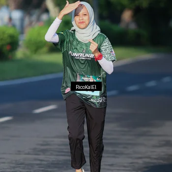 Runner Photo 6018253