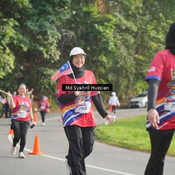 Runner Photo 6018276