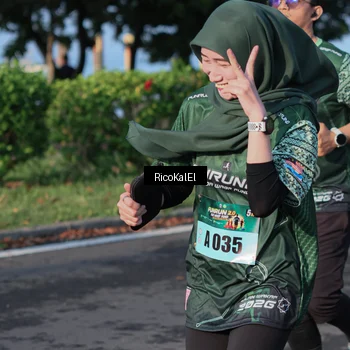 Runner Photo 6018280