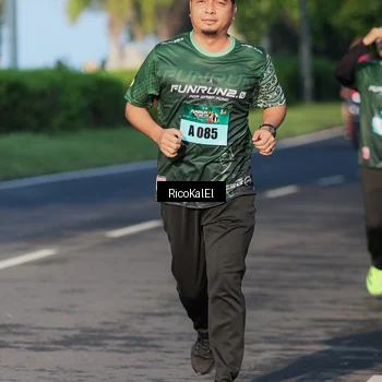 Runner Photo 6018287