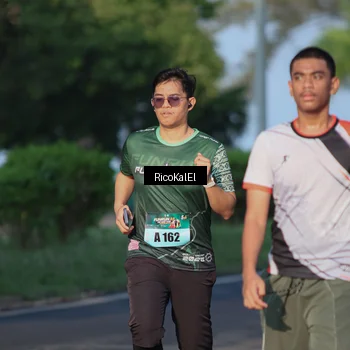 Runner Photo 6018296