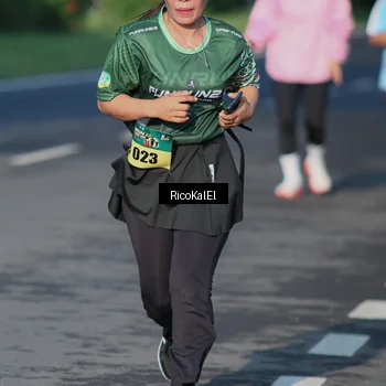 Runner Photo 6018301