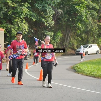 Runner Photo 6018319